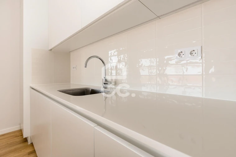 Apartamento T3 para Venda em Barreiro e Lavradio Foto 16