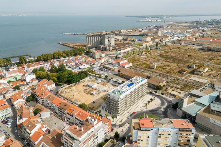 Apartamento T3 para Venda em Barreiro e Lavradio Foto 13