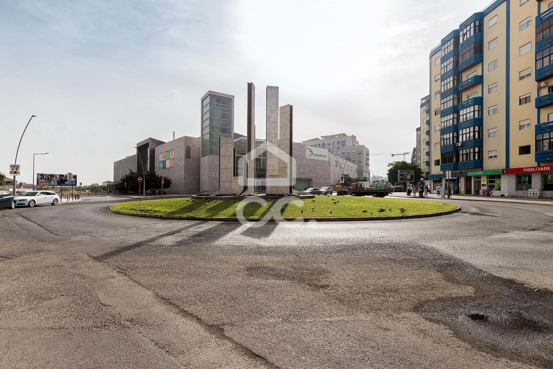 Apartamento T3 para Venda em Barreiro e Lavradio Foto 57
