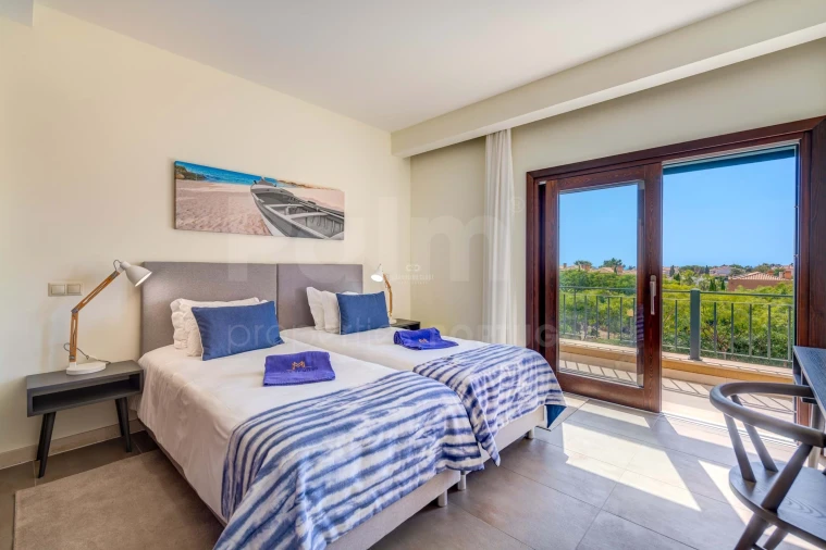 Moradia T3 para Venda em Ferragudo Foto 17