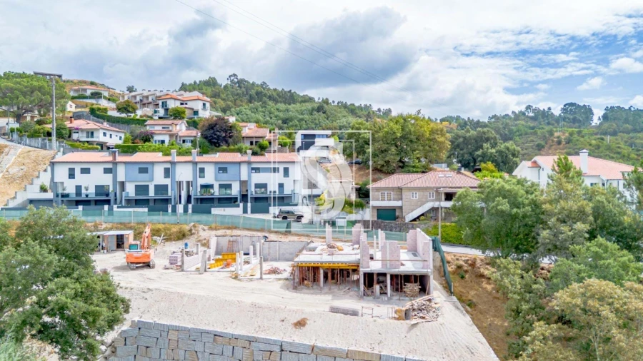Moradia T3 para Venda em Amarante (São Gonçalo), Madalena, Cepelos e Gatão Foto 26