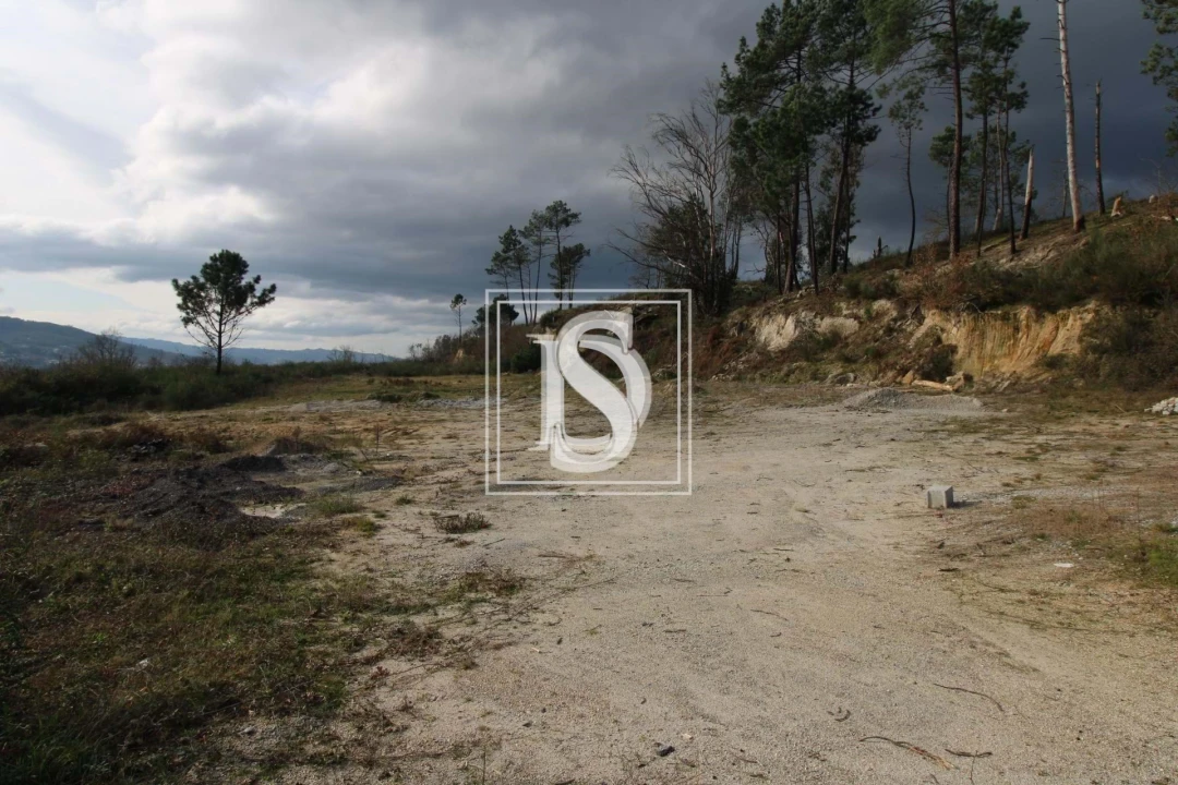 Terreno para Venda em Salvador do Monte Foto 4