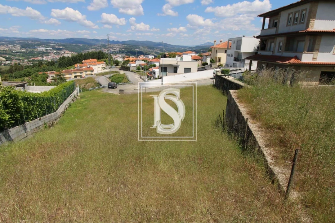 Terreno para Venda em Amarante (São Gonçalo), Madalena, Cepelos e Gatão Foto 1