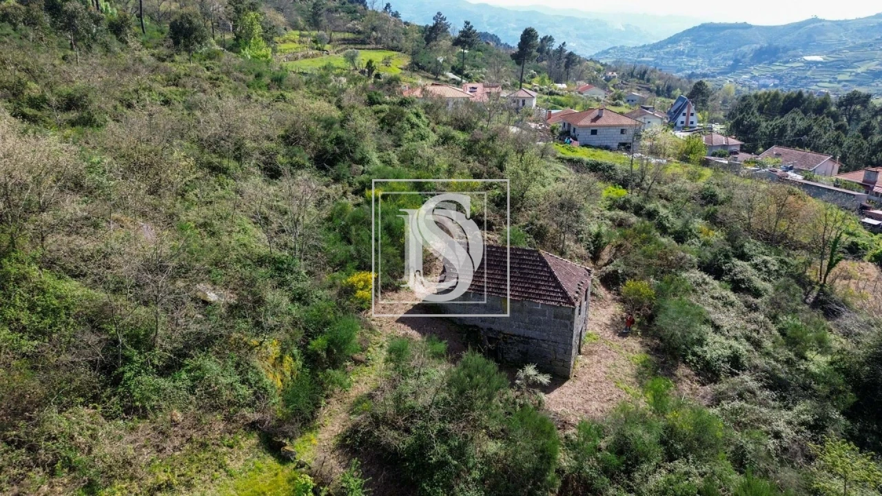 Moradia para Venda em Gestaço Foto 12