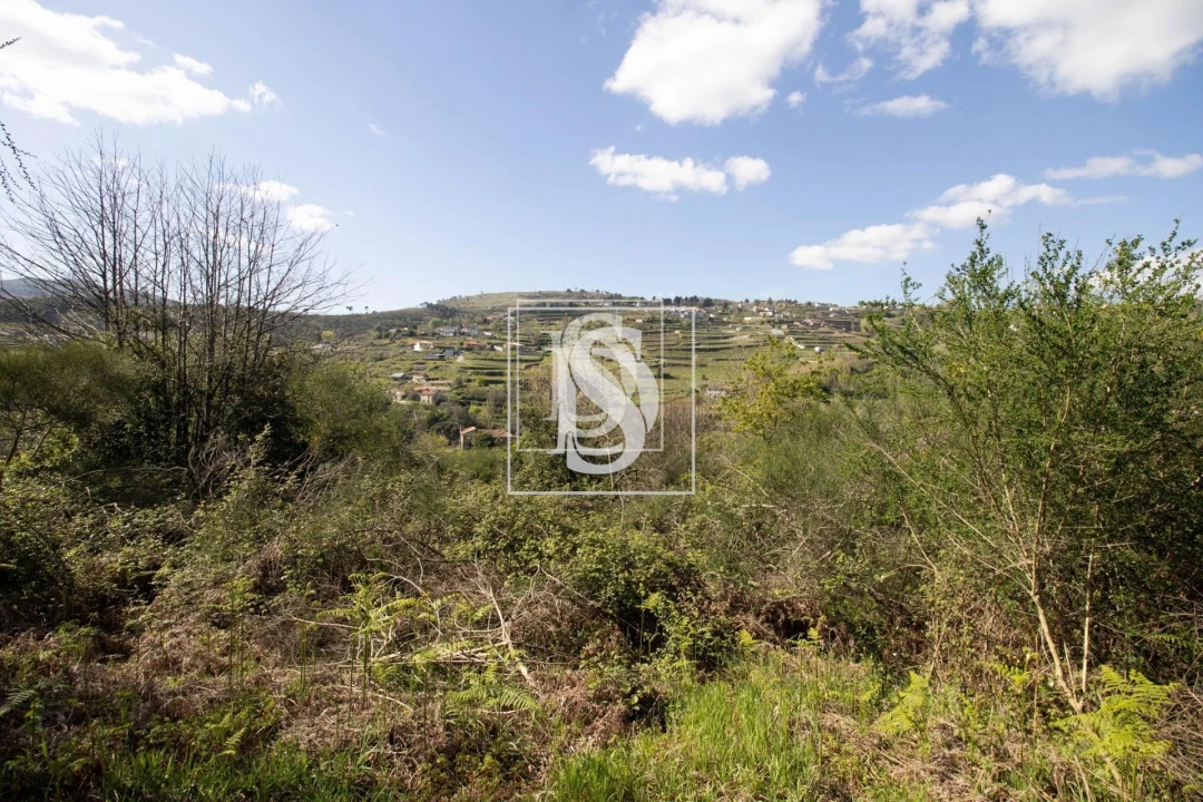 Moradia para Venda em Gestaço Foto 32