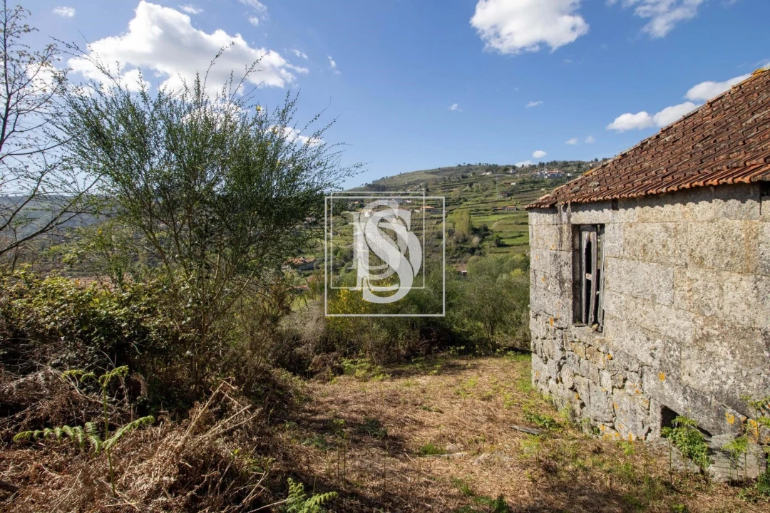 Moradia para Venda em Gestaço Foto 21