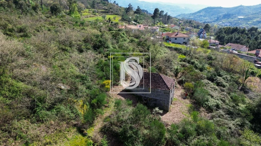 Moradia para Venda em Gestaço Foto 12