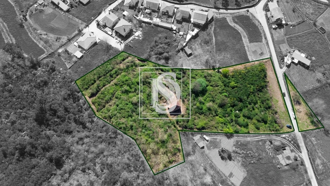 Moradia para Venda em Gestaço Foto 4