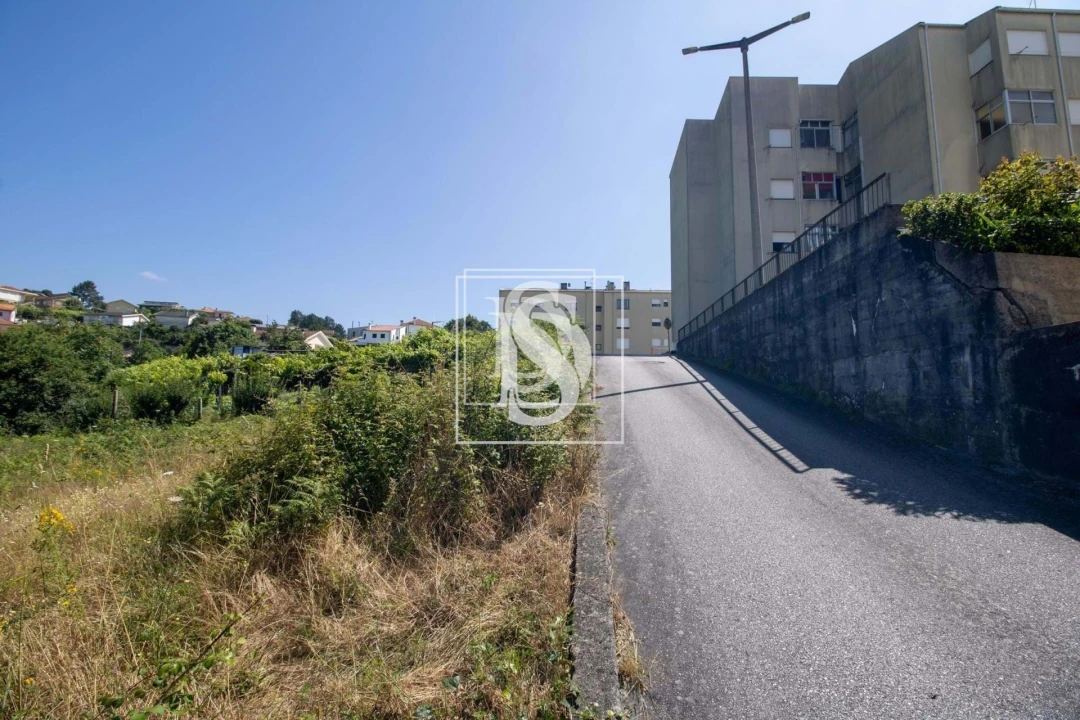 Terreno para Venda em Telões Foto 14