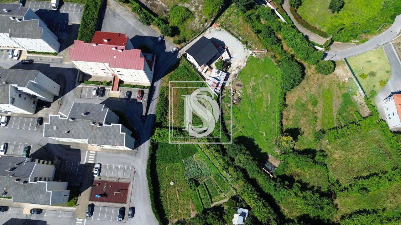 Terreno para Venda em Telões Foto 4