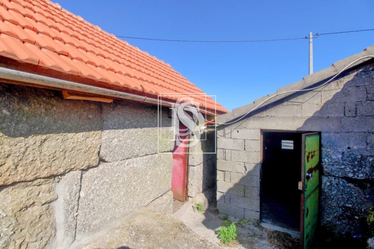 Moradia T1 para Venda em Gouveia (São Simão) Foto 23