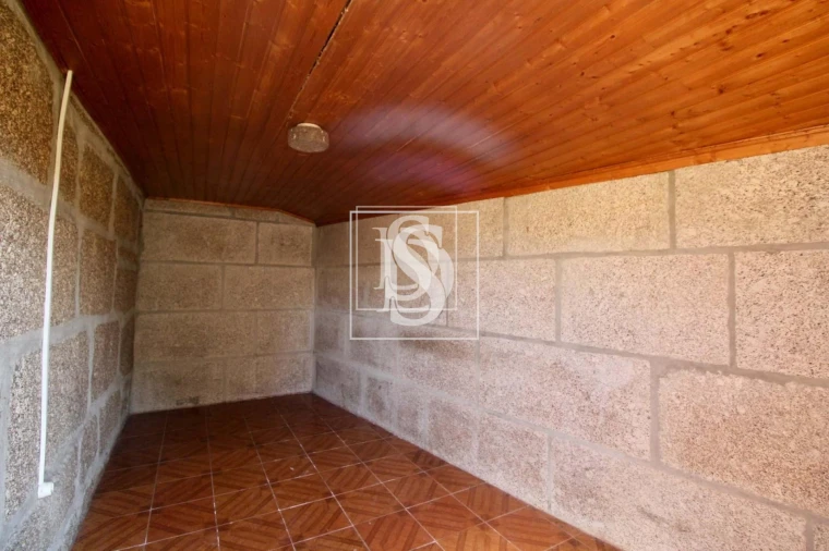 Moradia T1 para Venda em Gouveia (São Simão) Foto 10