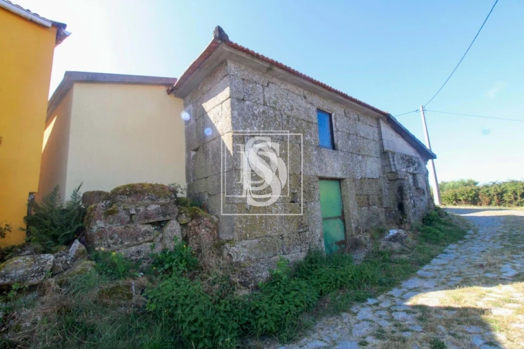 Moradia T1 para Venda em Gouveia (São Simão) Foto 34