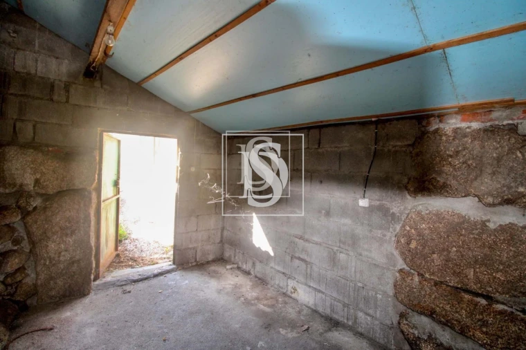 Moradia T1 para Venda em Gouveia (São Simão) Foto 21