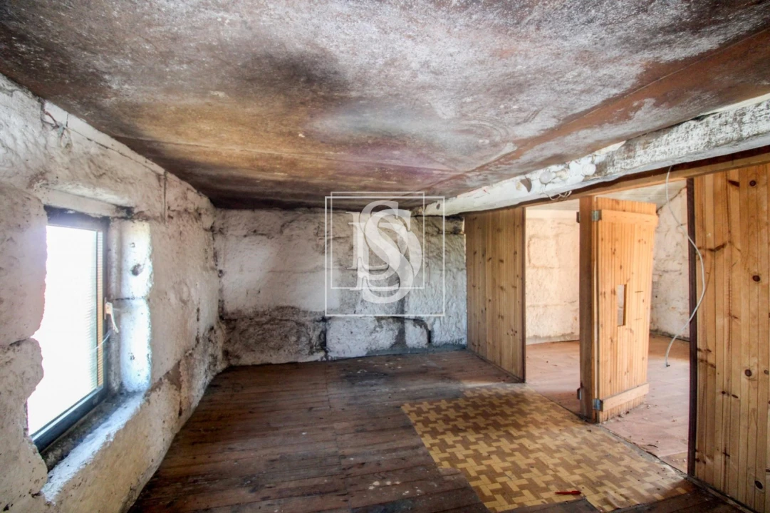 Moradia T1 para Venda em Gouveia (São Simão) Foto 13