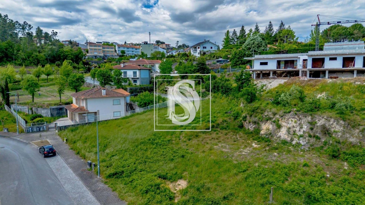 Terreno para Venda em Lomba Foto 13