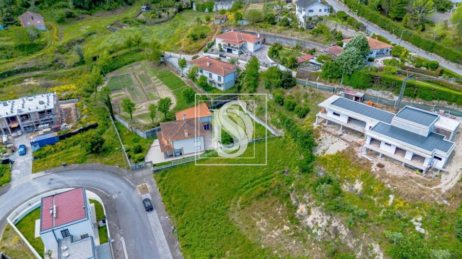 Terreno para Venda em Lomba Foto 9