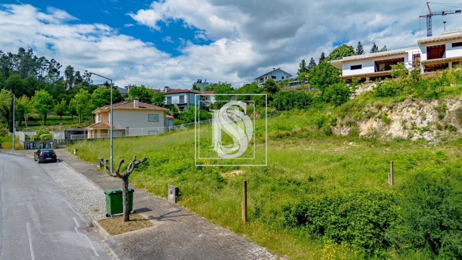 Terreno para Venda em Lomba Foto 7