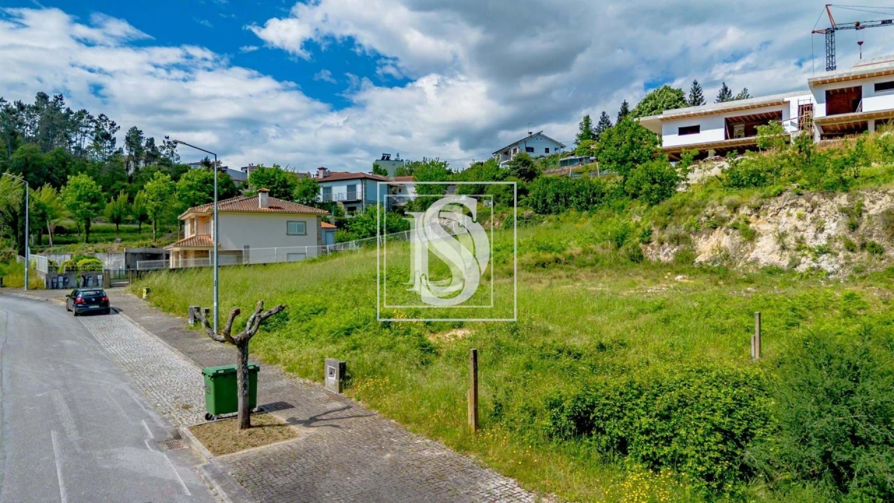 Terreno para Venda em Lomba Foto 7