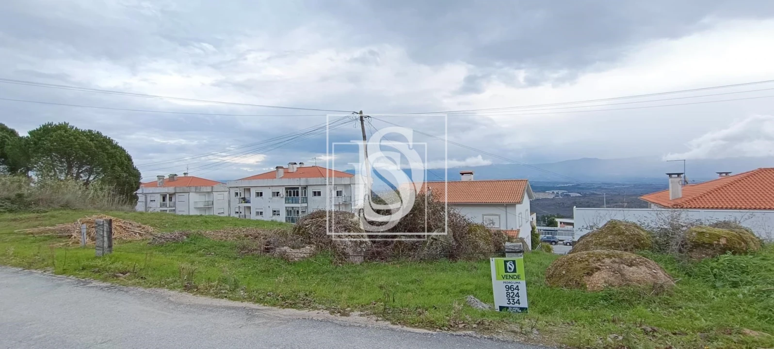 Terreno para Venda em Fornos de Algodres Foto 5