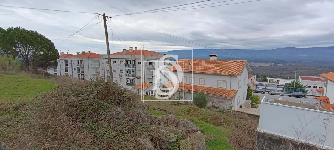 Terreno para Venda em Fornos de Algodres Foto 7