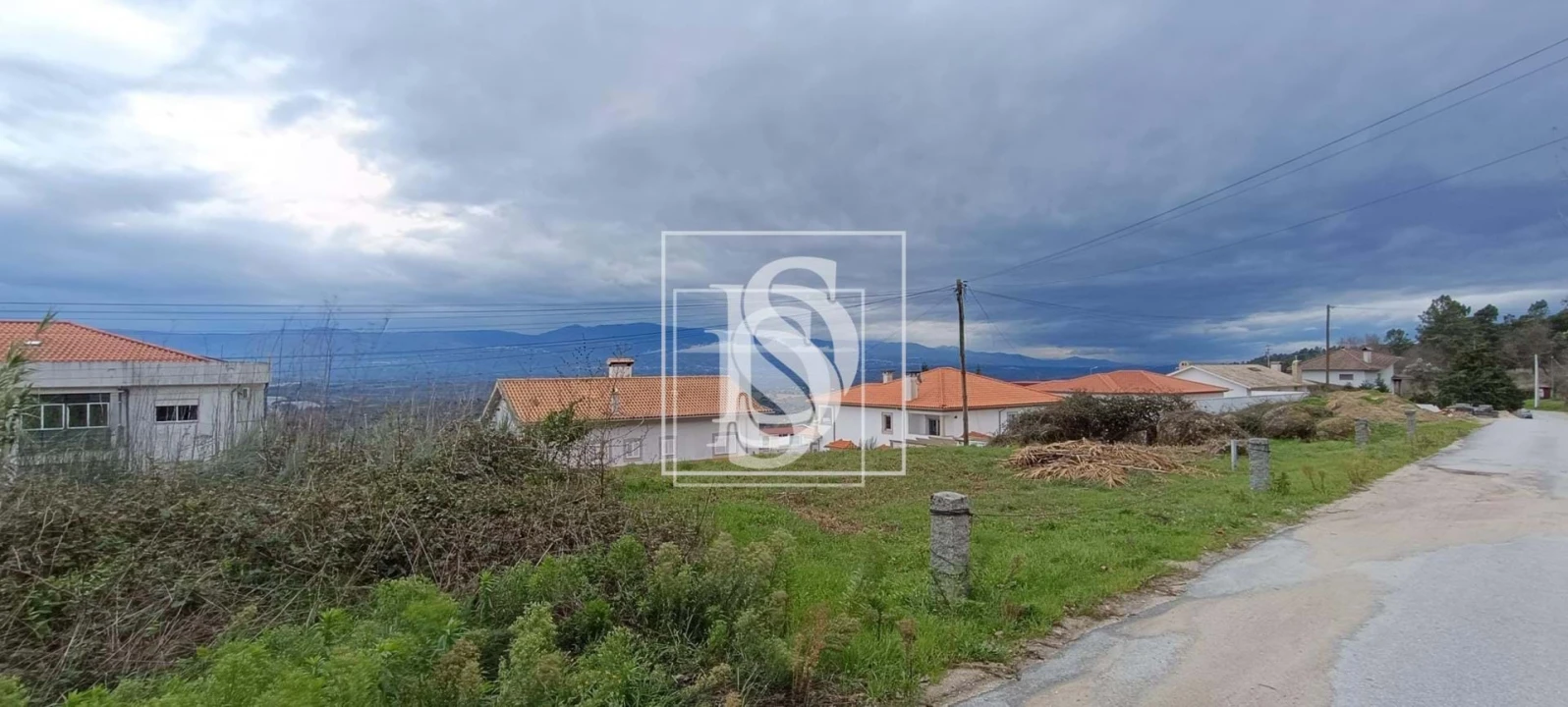 Terreno para Venda em Fornos de Algodres Foto 6
