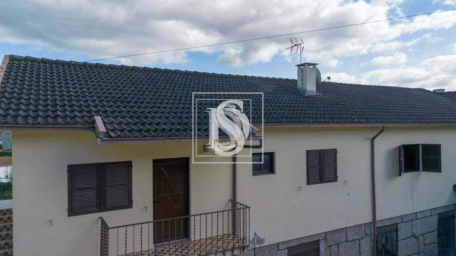 Moradia T2 para Venda em Fregim Foto 17