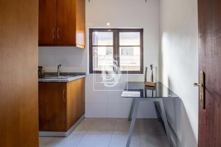 Moradia T2 para Venda em Fregim Foto 5