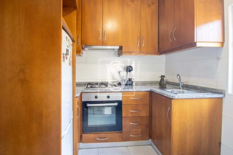 Moradia T2 para Venda em Fregim Foto 4