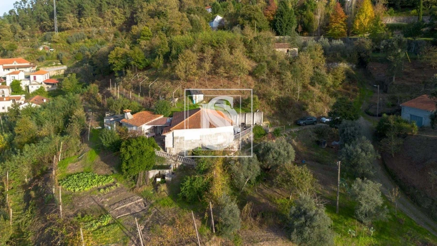 Moradia T3 para Venda em Vila Chã do Marão Foto 8