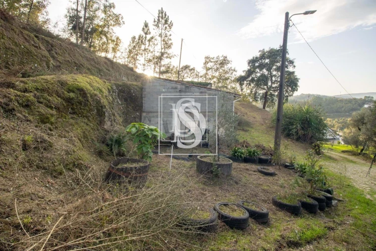 Moradia T3 para Venda em Vila Chã do Marão Foto 19