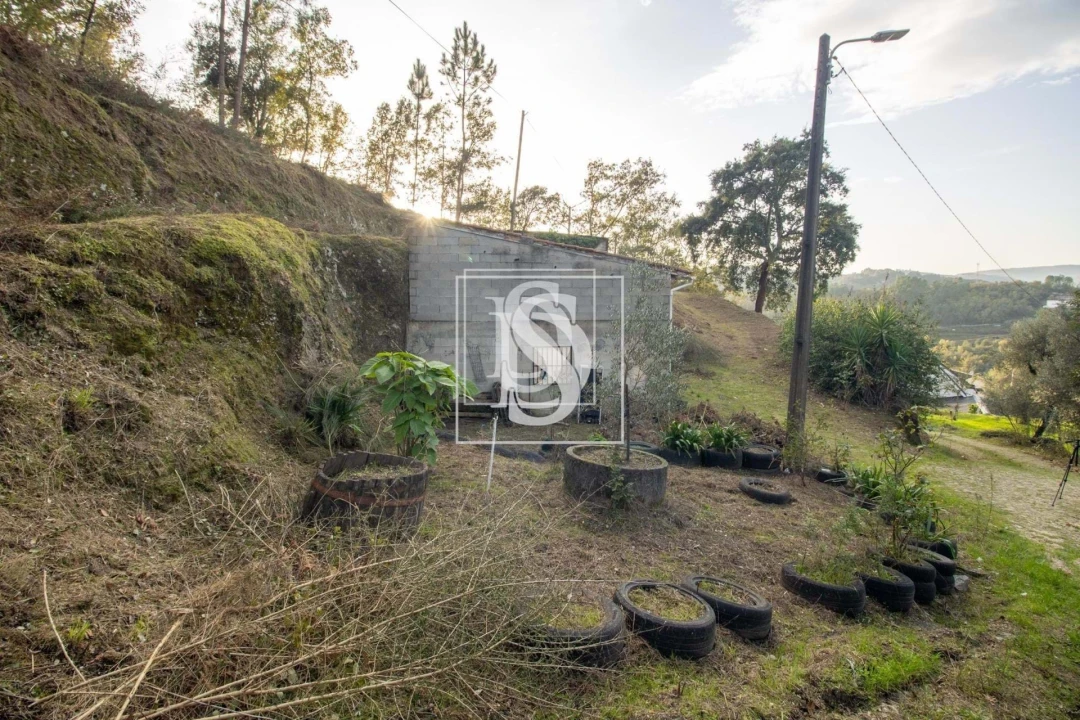 Moradia T3 para Venda em Vila Chã do Marão Foto 19