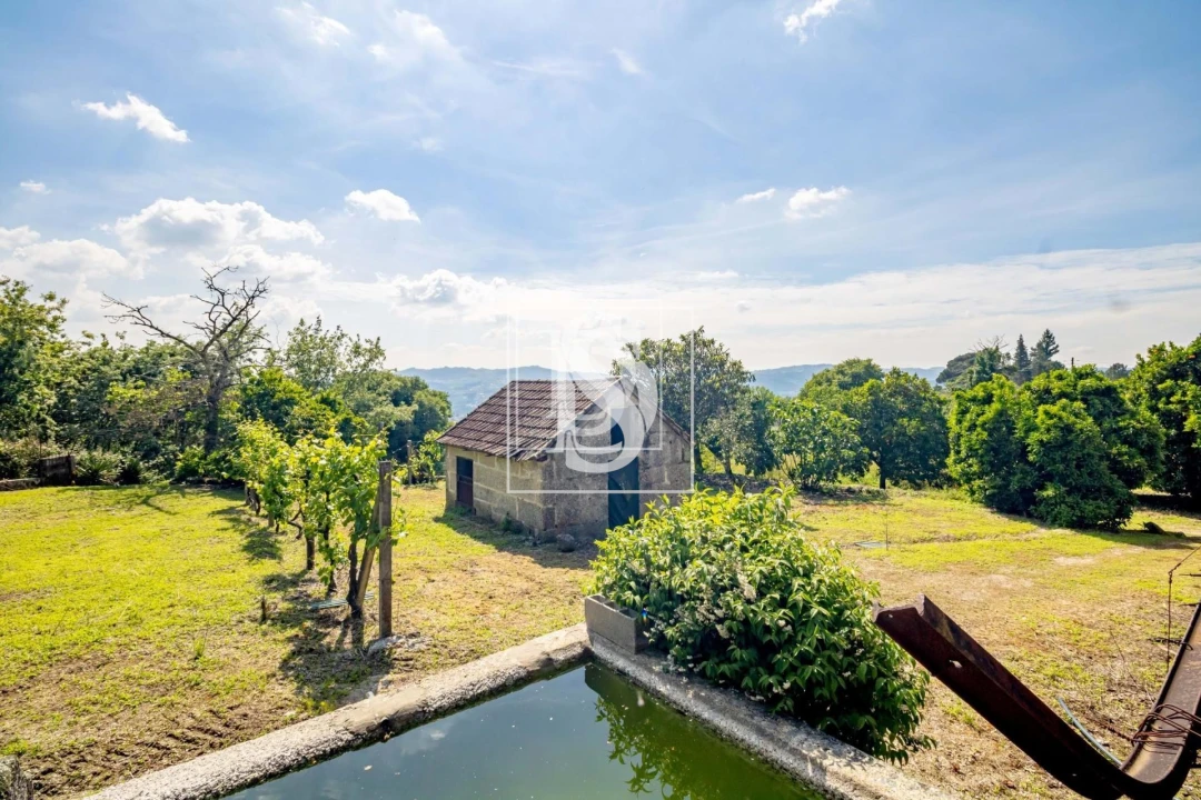 Moradia T3 para Venda em Lufrei Foto 4