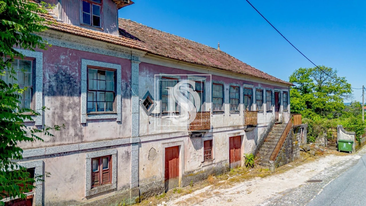 Moradia T3 para Venda em Lufrei Foto 2