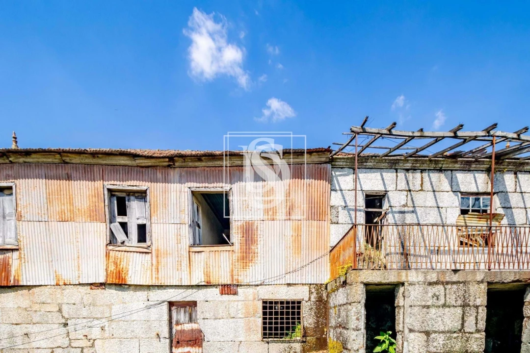 Moradia T3 para Venda em Lufrei Foto 48