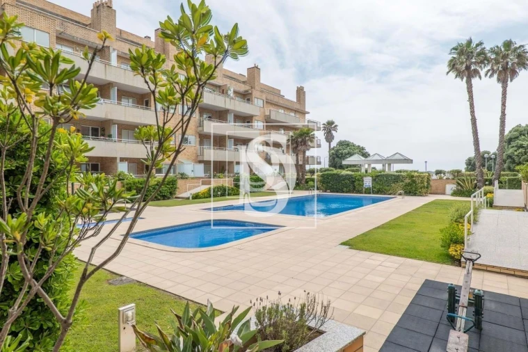 Apartamento T2 para Venda em Esmoriz Foto 1