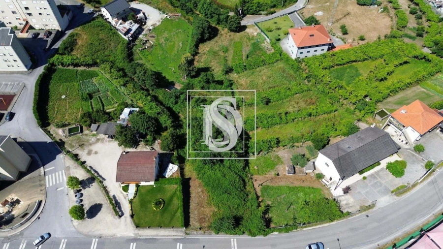 Terreno para Venda em Telões Foto 3