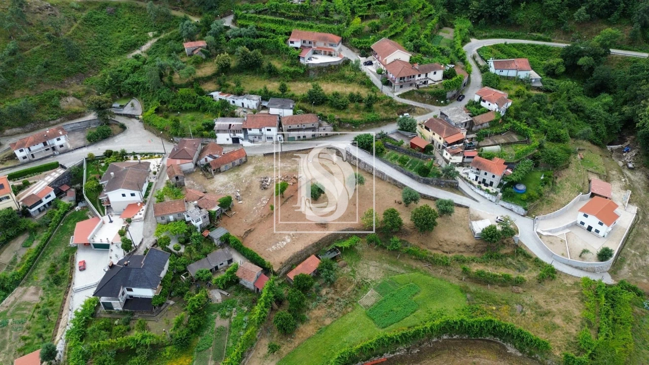 Moradia para Venda em Jazente Foto 11