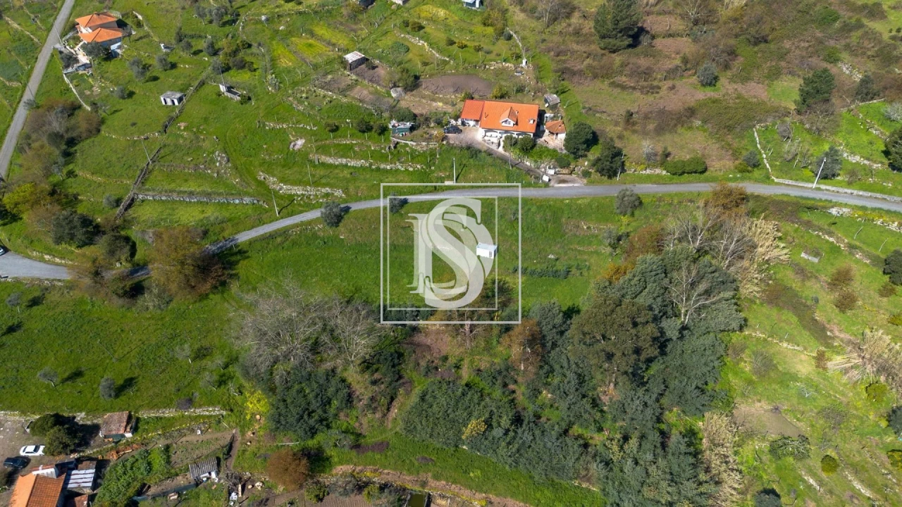 Terreno para Venda em Ancede e Ribadouro Foto 10