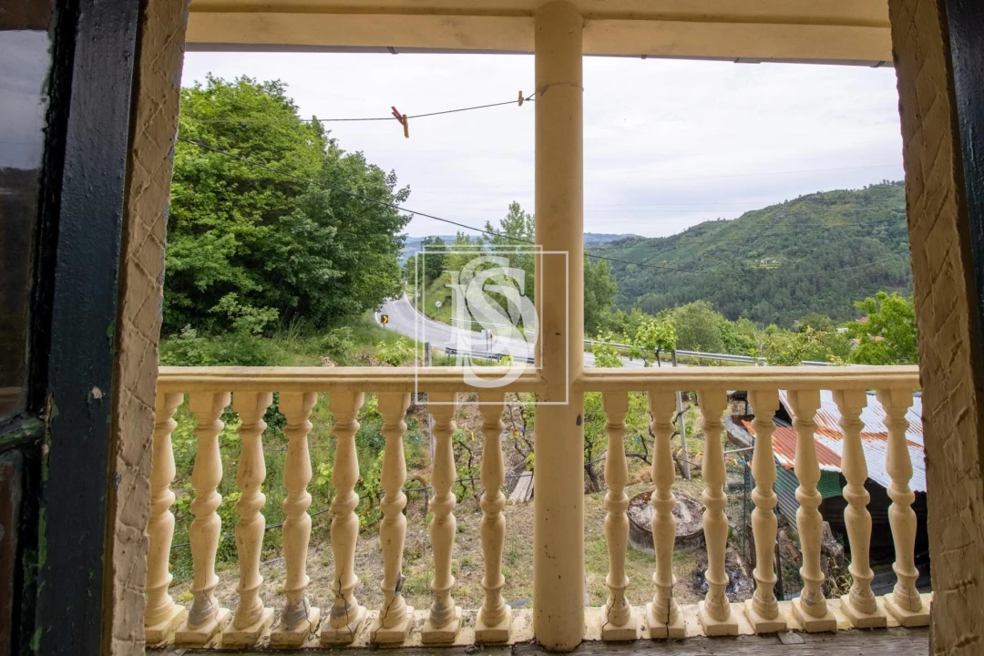 Moradia T2 para Venda em Bustelo, Carneiro e Carvalho de Rei Foto 8