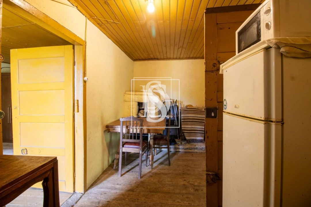 Moradia T2 para Venda em Bustelo, Carneiro e Carvalho de Rei Foto 12