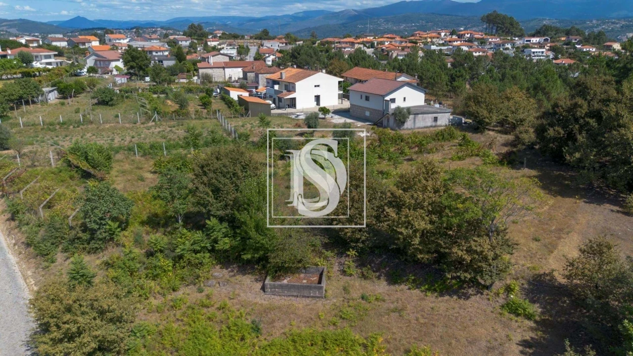 Terreno para Venda em Fregim Foto 3