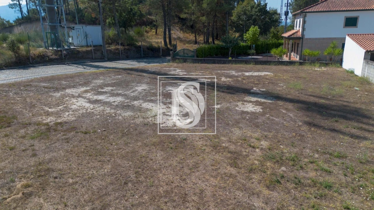 Terreno para Venda em Padronelo Foto 11