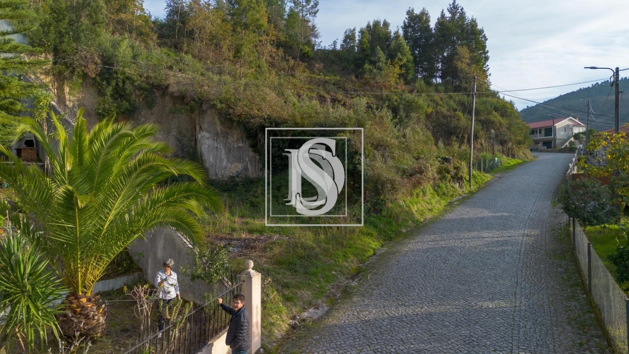 Terreno para Venda em Ansiães Foto 10