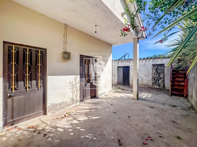 Moradia T2 para Venda em Fridão Foto 39