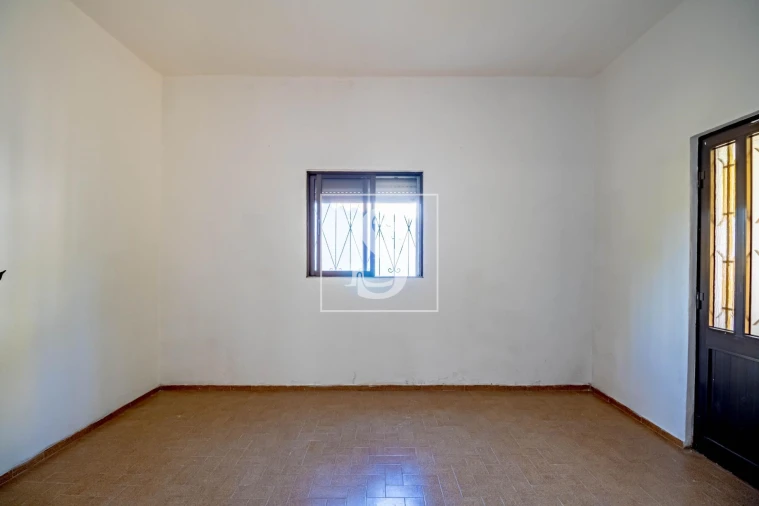 Moradia T2 para Venda em Fridão Foto 10