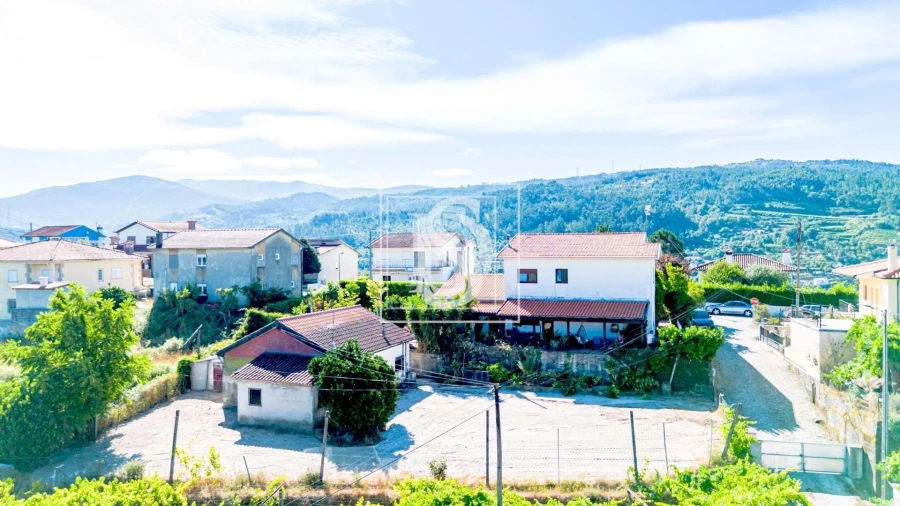 Moradia T2 para Venda em Fridão Foto 50