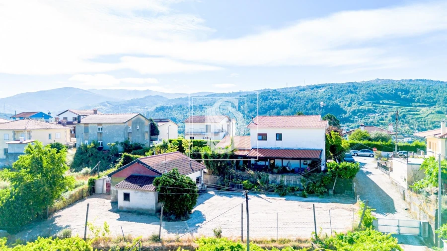 Moradia T2 para Venda em Fridão Foto 56