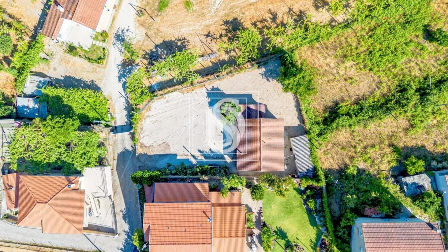 Moradia T2 para Venda em Fridão Foto 59