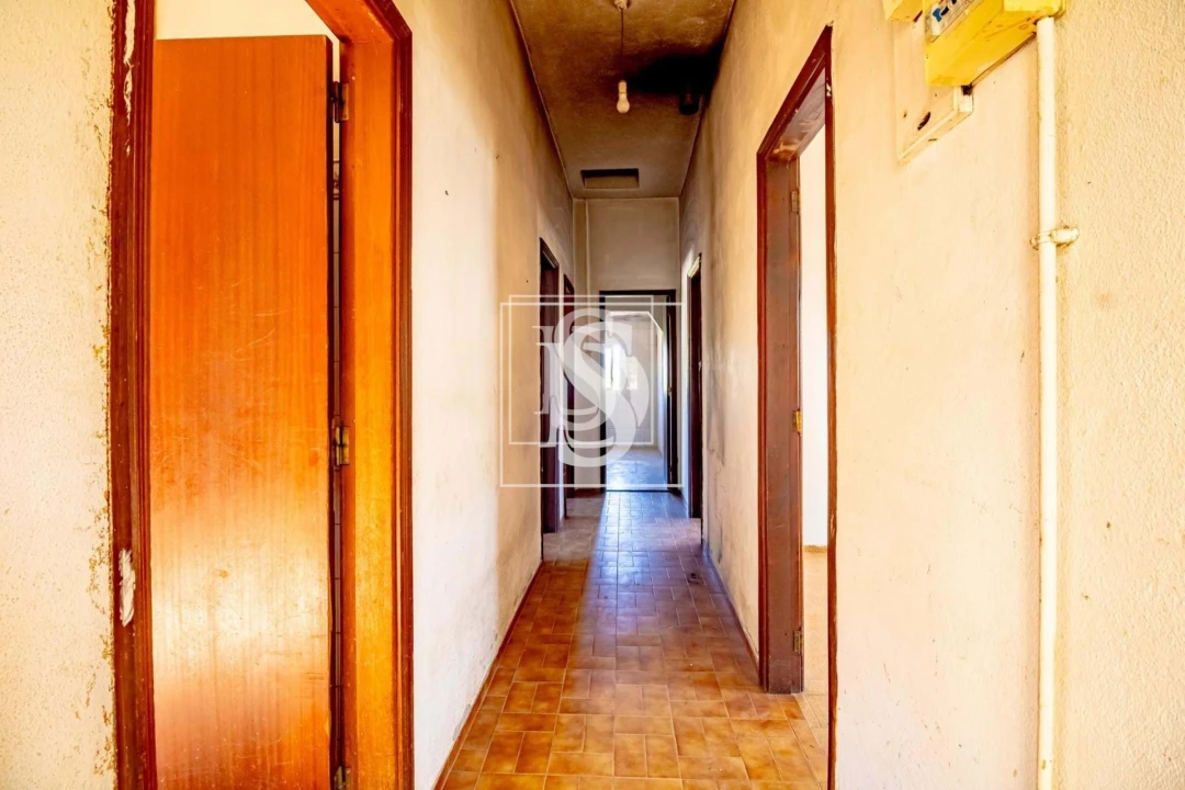 Moradia T2 para Venda em Fridão Foto 9